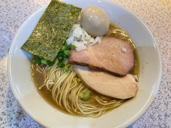 「味玉煮干しらーめん」@破壊的イノベーションの写真