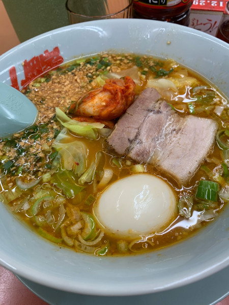 「旨辛スタミナらーめん(味付玉子)」@ラーメン山岡家 いわき店の写真
