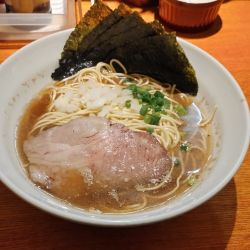 煮干しそば醤油＋ニボ玉