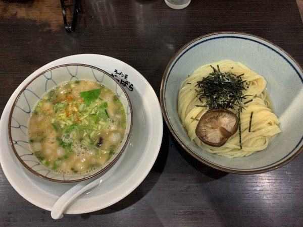 「4月限定椎茸つけ麺」@ラーメン屋 ばーばら 幸田店の写真
