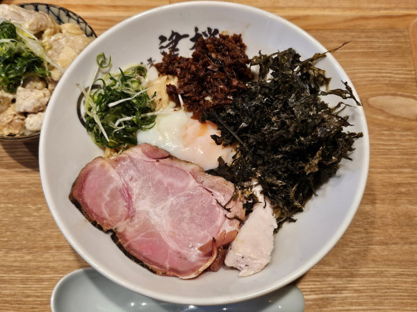 「【期間限定】ポルチーニ油そば　900円」@つけ蕎麦 津桜の写真