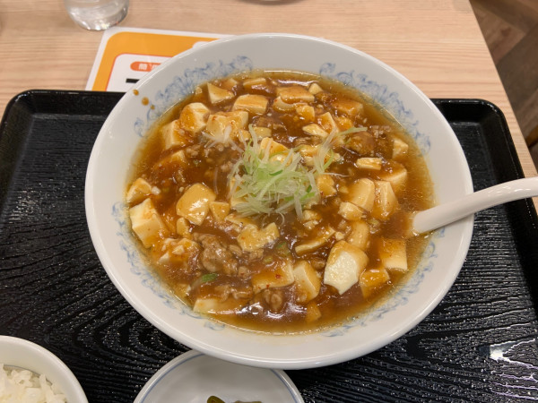 「辛マーボ豆腐ラーメン」@ぎょうざの満洲 小江戸館の写真