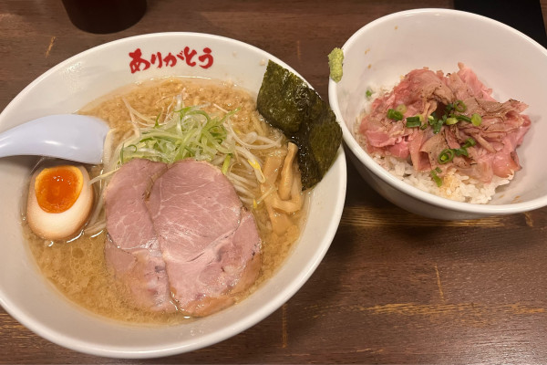 「のがほ元+炙りチャーシューご飯」@野方ホープ 中目黒店の写真