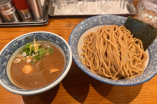 「濃厚味玉入りつけ麺　大盛」@道玄坂マンモスの写真