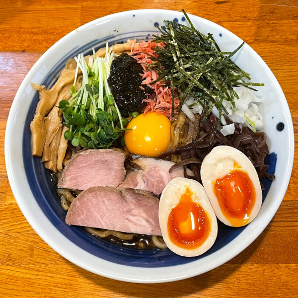 「【９周年限定】黒まぜそば￥850」@麺屋 鶏口の写真