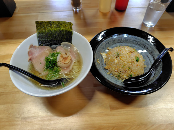 「炙りほたての塩らーめん（春夏限定）930円」@めん処 日の出丸 鳥取店の写真