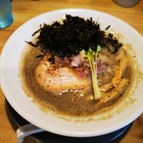 「強煮干し」@麺屋 日出次の写真