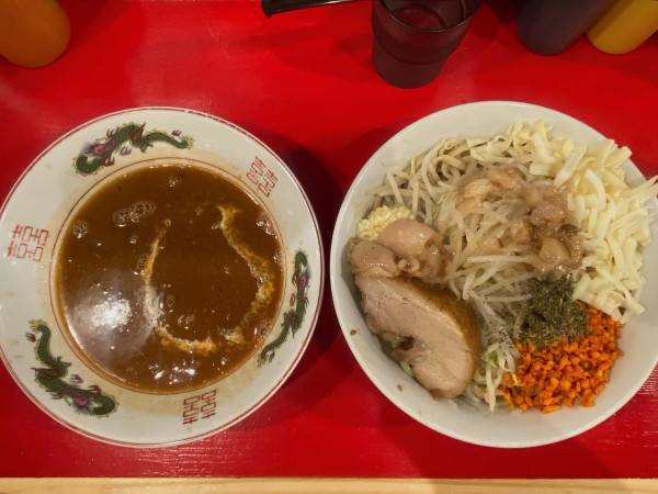 「【限定】エビクリームトマト～つけ麺～:1,300円」@ラーメン鷹の目 北千住店の写真