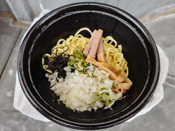 「油そば」@東京油組総本店 ベルーナドーム組の写真