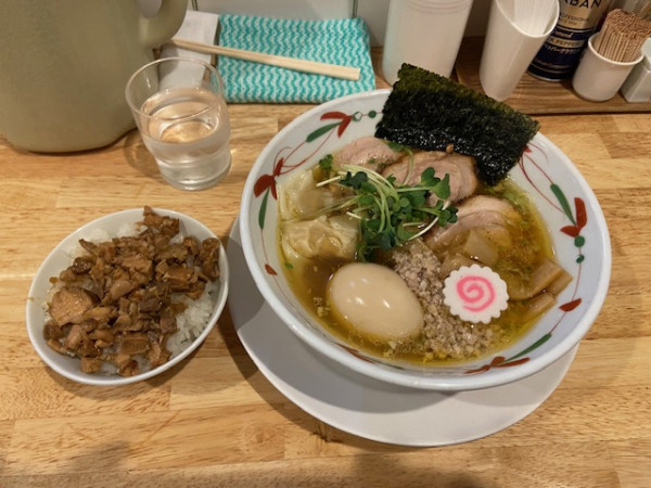 「特製醤油らーめん（濃口・太麺）＋ランチ小ごはん」@らーめん天神下 大喜の写真