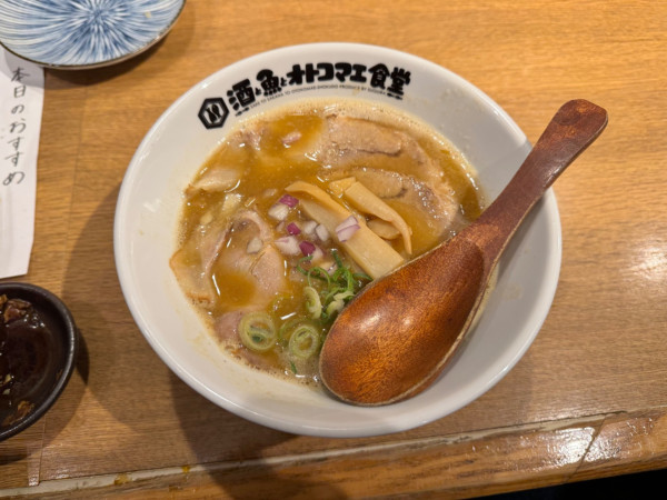 「特製ラーメン 1044円」@酒と魚オトコマエ酒場の写真