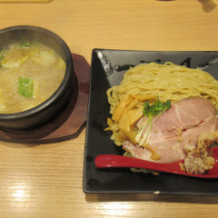 鶏と魚だしのつけめん哲 溝の口店の画像