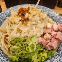 4月限定 背脂旨辛まぜそば