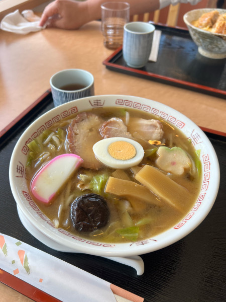 「五目中華そば」@御食事処 角屋の写真