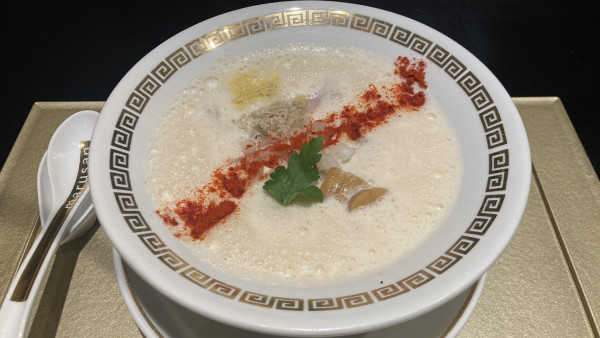 「鯛白湯とろり」@鯛白湯らーめん ○de▽の写真