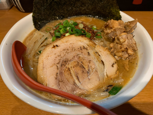 「【4月限定】みそじろう」@らーめん蓮 三軒茶屋店の写真