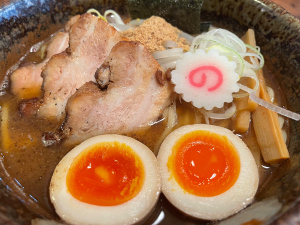 「味玉中華そば 太麺（970円）」@中華そば 志の田の写真