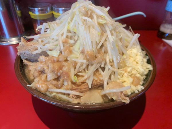 「豚4枚ラーメン」@ラーメン二郎 荻窪店の写真