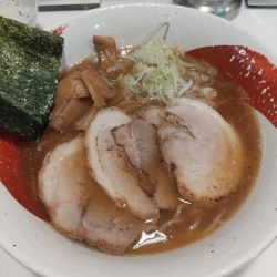 ひらご煮干チャーシューめん