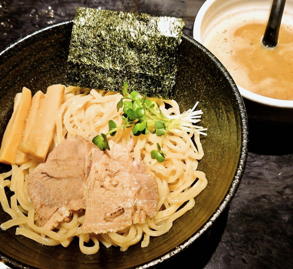 「つけ麺」@らーめん ともの写真
