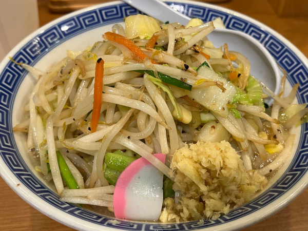 「タンメン」@トナリ 丸の内店の写真