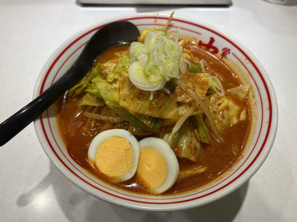 「五目味噌タンメン　大盛クーポン1070円」@蒙古タンメン 中本 錦糸町店の写真