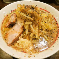 ネパル麺(小)(900円)