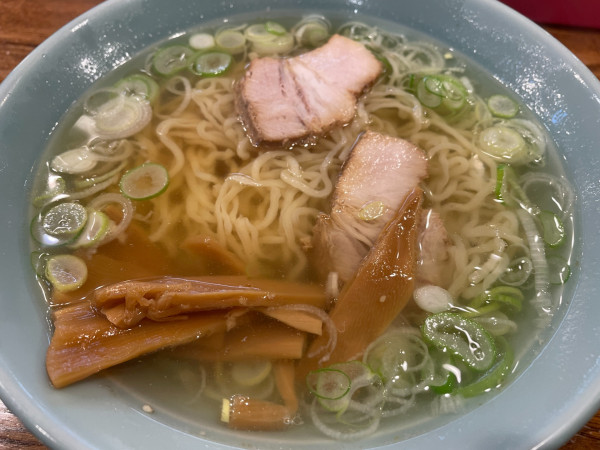 「醤油ラーメン：800円（細麺）」@丸信ラーメン 福島店の写真