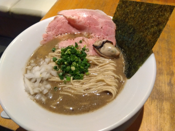 「（1日限定20食）濃厚牡蠣煮干そば¥1100」@麺屋 まほろ芭の写真