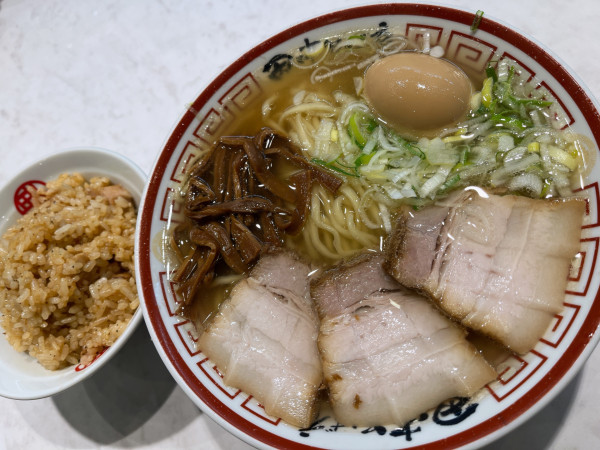「中華そば（玉子入り）＋特製肉めし」@中華そば専門 田中そば店 大宮別所店の写真