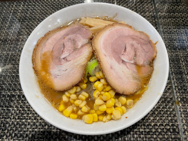 「うしおだし正油らあめん」@旭川らあめん ひでまるの写真