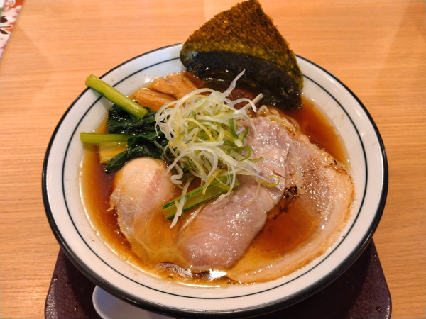 「味玉和だし醤油らぁめんま¥935-」@穂華 鹿沼店の写真