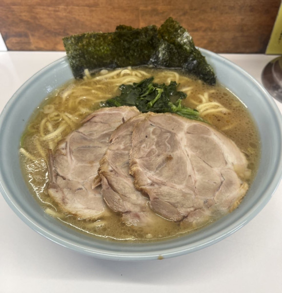 「ラーメン大(1050円)＋チャーシュー増し(250円)」@横浜家系ラーメン 楊喜家の写真