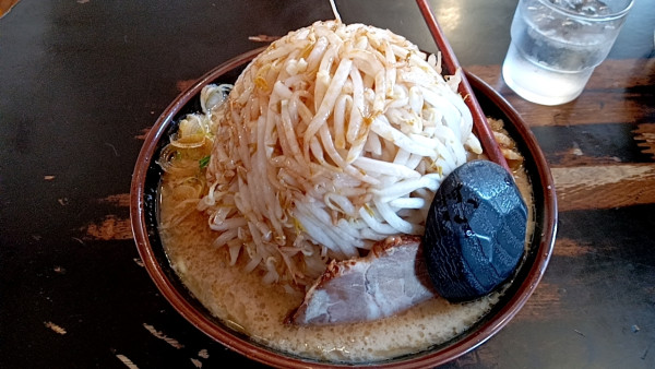 「もやしらーめん」@とんこつらーめん こう路の写真