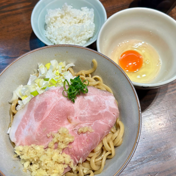 「まぜそば＋プランド生卵＋小ライス」@拉麺倶楽部 にのくにの写真