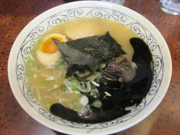 「焦がしニンニクラーメン（850円）」@大衆割烹 和田屋の写真