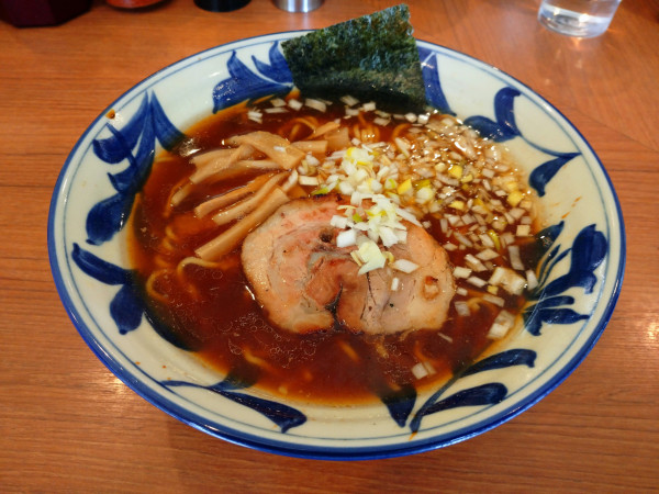 「醤油ラーメン（750円）＋磯のり（100円）」@らーめん勇の写真