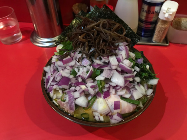 「いつもの🍜 1,000円＋感謝のきくらげ」@どんとこい家の写真