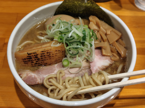「特製ら〜麺(大200㌘)」@つけ麺 燕武の写真