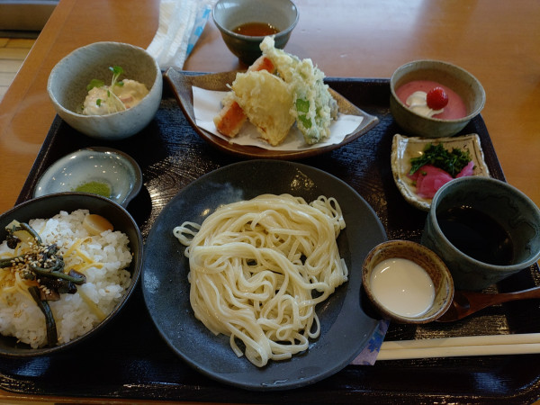 「「風御膳」（1450円）」@風の丘の写真