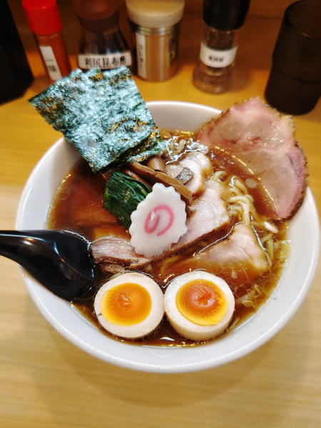 「特製中華そば(1,250円)」@にしき之中華ソバの写真