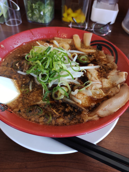 「漆黒醤油」@ラーメン魁力屋 葛飾南水元店の写真