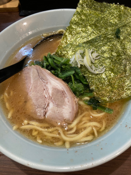 「ラーメン」@横浜家系らーめん侍 渋谷本店の写真