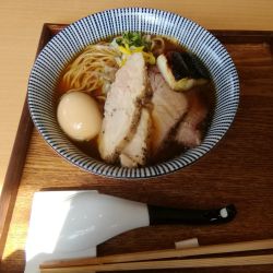 特製鴨醤油ラーメン(1300円)