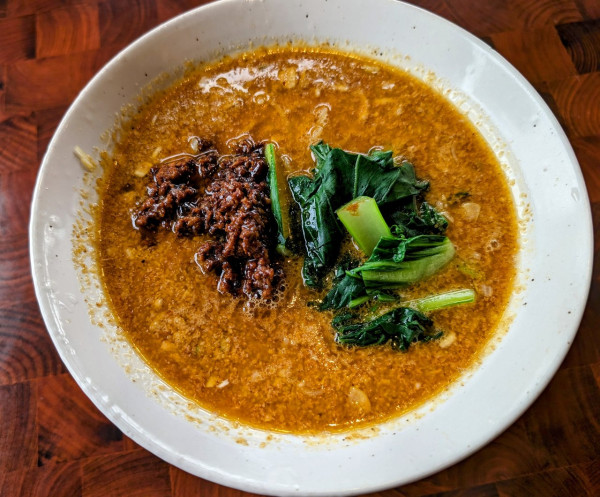 「担々麺1045円」@チャイニーズレストラン SAKURAIの写真