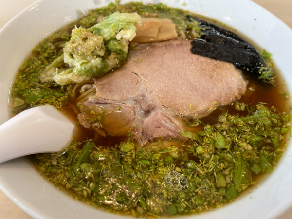 「ふきのとうラーメン:880円」@麺食処 じゅんちゃん家の写真