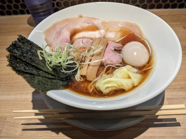 「特製鶏そば」@麺屋BISQの写真