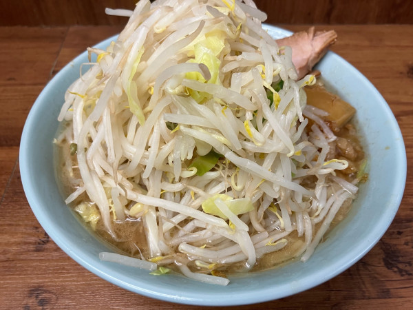 「ラーメン（850円）」@ラーメン二郎 池袋東口店の写真