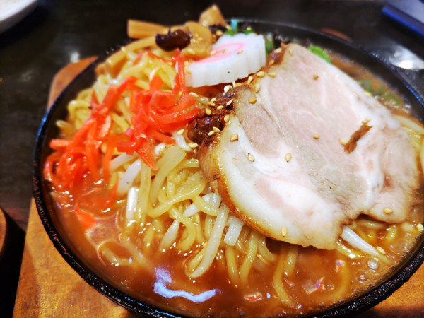「焼きラーメン（醤油）」@麺酒場 丸勝の写真