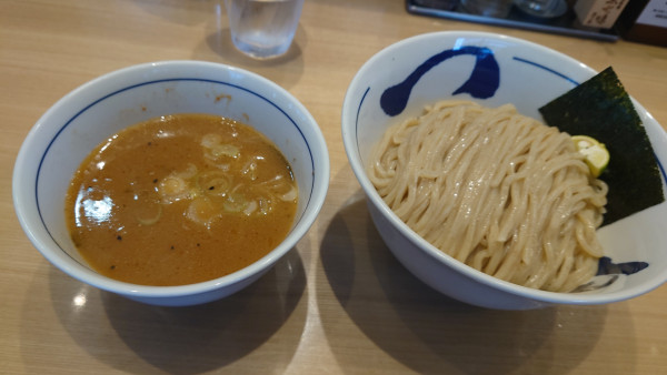 「つけ麺¥1050」@つじ田 肥後橋店の写真